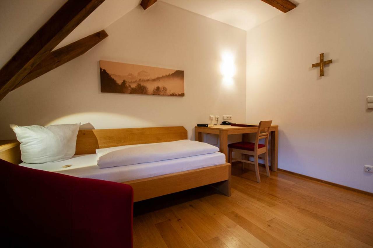 Gaestehaus St. Georg - Weltenburger Klosterbetriebe Gmbh Kelheim Eksteriør bilde